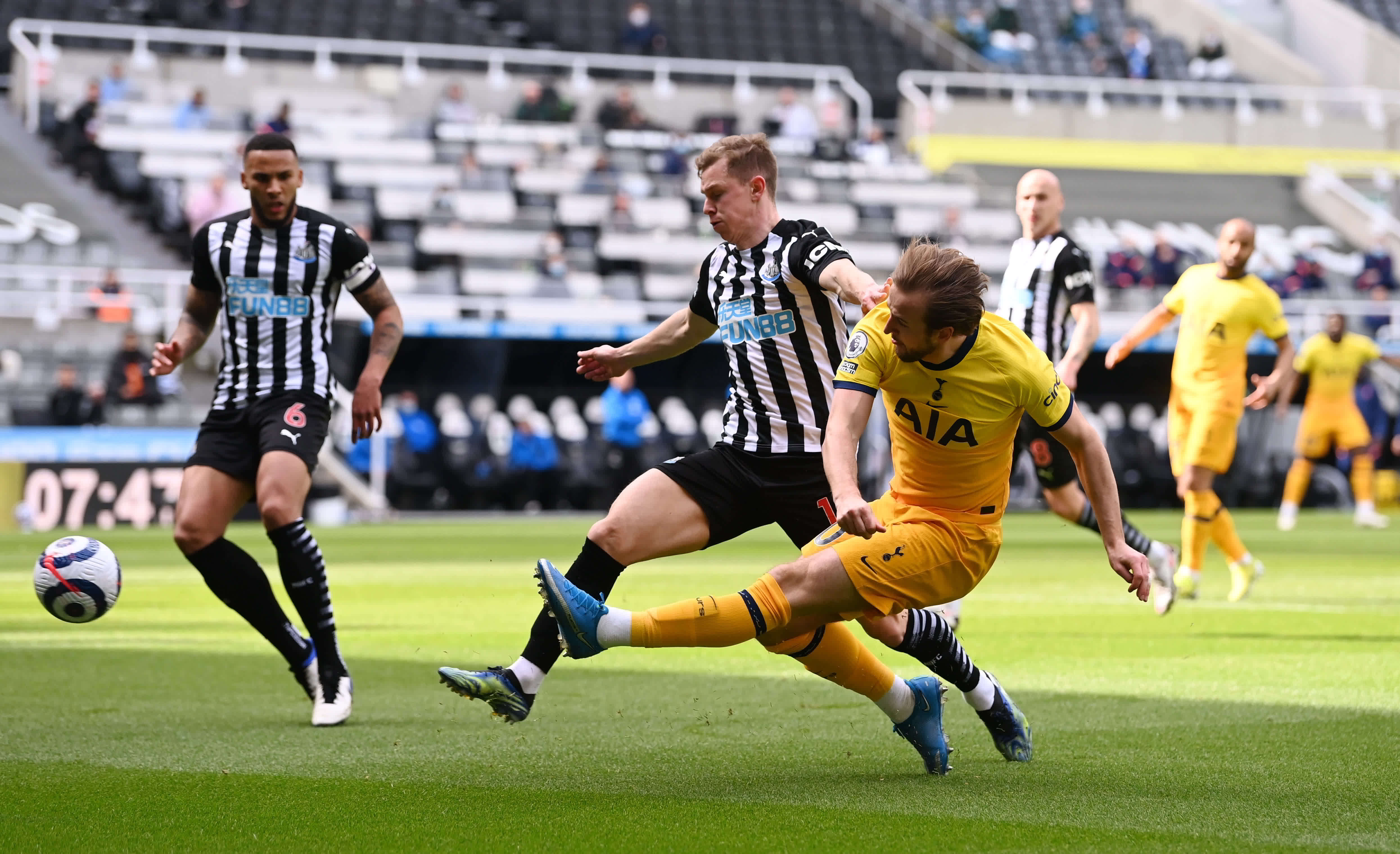 场转会争夺 场转会争夺