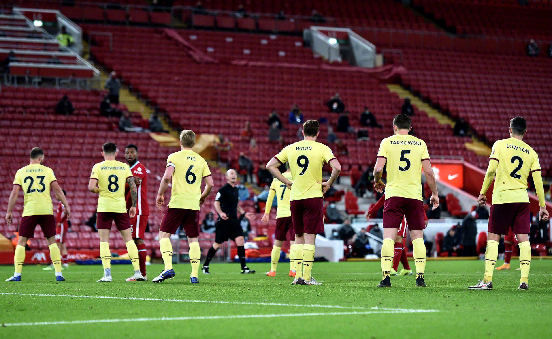 利物浦将其 利物浦将其